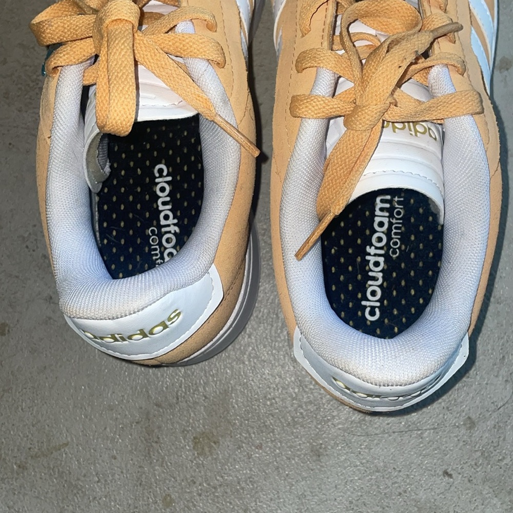 Addidas - Picture 6 of 6